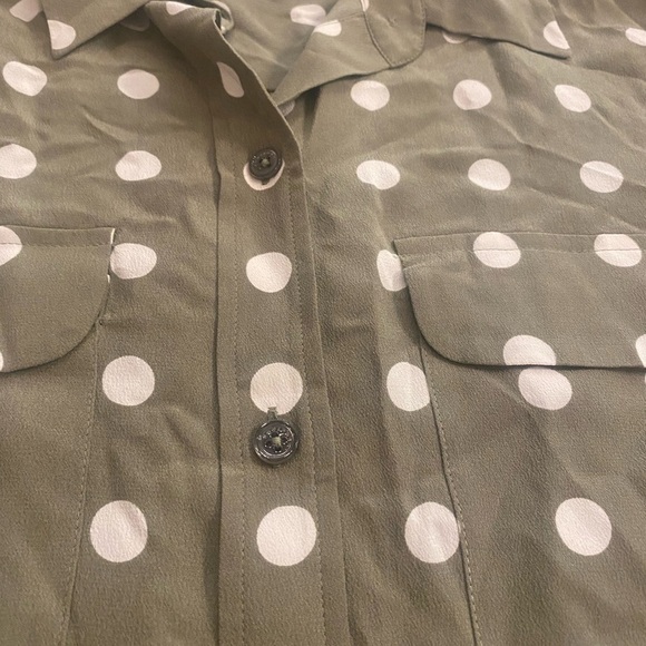 Equipment Women’s Silk Olive Sage Polka Dot Button-Down Long sleeve Shirt New M - Picture 11 of 14